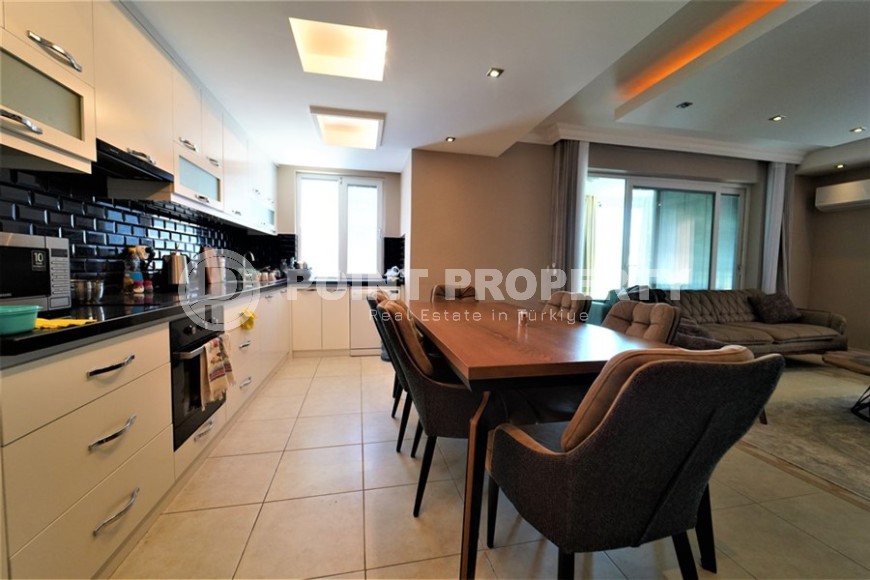 Комфортабельная квартира 2+1, общей площадью 135 м2, в центре спокойного района Аланьи - Тосмур-id-5967-фото-4