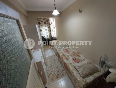 Inexpensive apartment with a total area of 100 m2, in the center of the popular area of Alanya - Mahmutlar-id-5970-photo-5