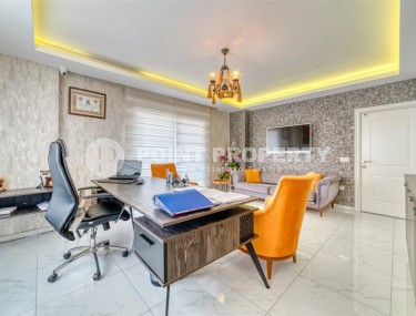 Office space in a modern business center, five kilometers from the sea-id-5971-photo-2