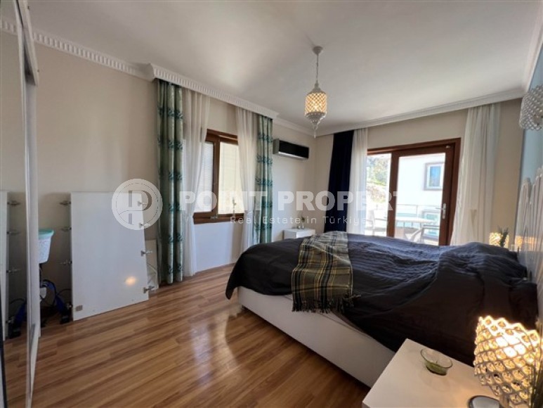 Панорамная двухуровневая квартира с видом на море, в современном, развитом районе Аланьи - Махмутлар-id-5978-фото-5