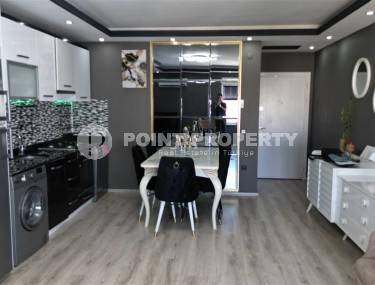 Стильная, комфортабельная квартира с современным дизайном, мебелью и бытовой техникой, в 650 метрах от моря-id-5986-фото-3