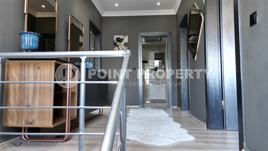 Стильная, комфортабельная квартира с современным дизайном, мебелью и бытовой техникой, в 650 метрах от моря-id-5986-фото-11