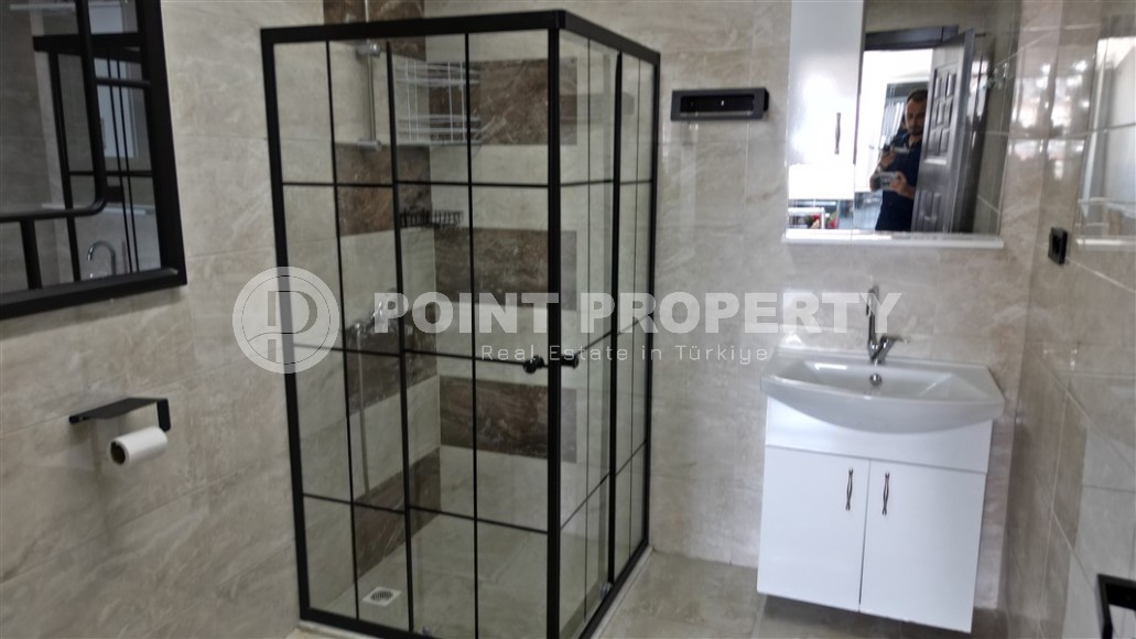 Стильная, комфортабельная квартира с современным дизайном, мебелью и бытовой техникой, в 650 метрах от моря-id-5986-фото-12