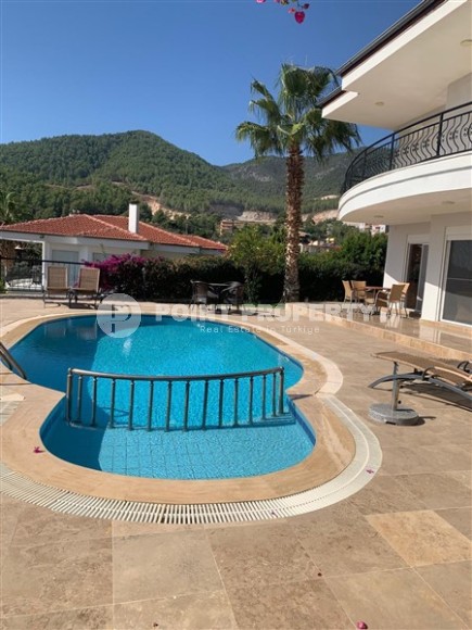 Двухэтажная вилла в горах, в престижном районе Аланьи - Верхняя Оба-id-5987-фото-14