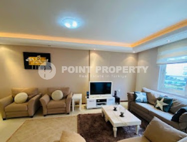 Well-furnished apartment with two bedrooms, on the very shore of the Mediterranean Sea-id-5988-photo-2