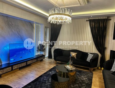 Стильная квартира с дизайнерским ремонтом, на 2-м этаже в жилом комплексе 2018 года постройки-id-5990-фото-1