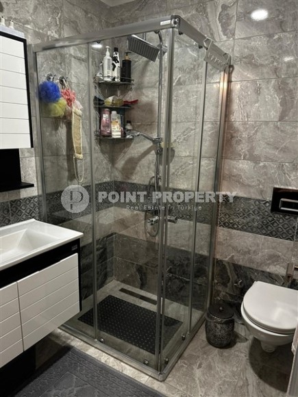 Стильная квартира с дизайнерским ремонтом, на 2-м этаже в жилом комплексе 2018 года постройки-id-5990-фото-9