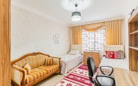 Large furnished apartment 4+1, on an area of 220 m2, with the possibility of obtaining Turkish citizenship-id-5992-photo-12