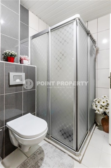 Large furnished apartment 4+1, on an area of 220 m2, with the possibility of obtaining Turkish citizenship-id-5992-photo-15