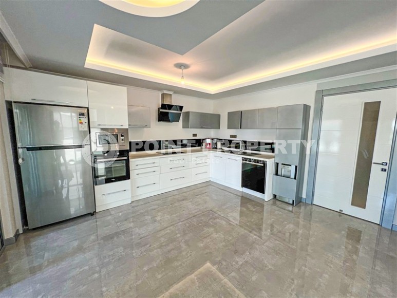 Apartment with a modern design and a bright, pleasant interior, in the center of the Oba district-id-5995-photo-4