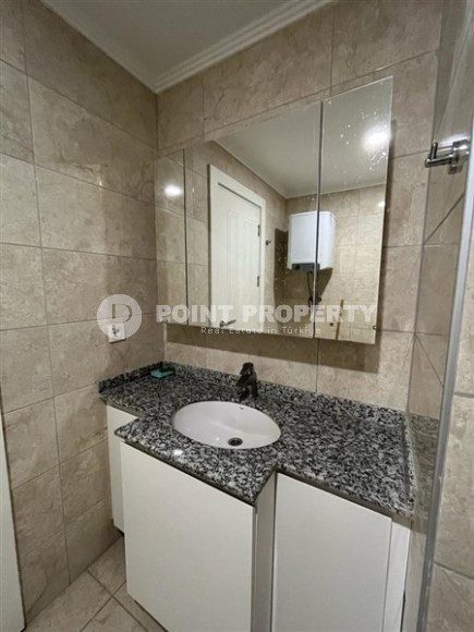 Большая двухуровневая квартира на 5-м этаже с мансардой, в 800 метрах от моря-id-5996-фото-16