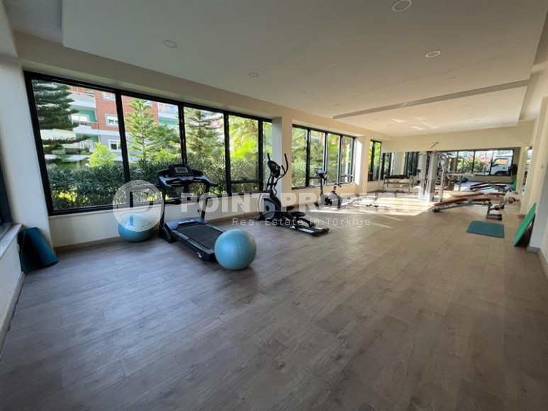 Большая двухуровневая квартира на 5-м этаже с мансардой, в 800 метрах от моря-id-5996-фото-24