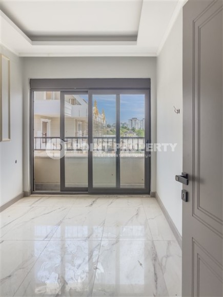 Apartments in a residential complex at the final stage of construction, one and a half kilometers from the sea-id-5999-photo-3