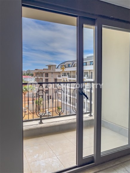 Квартиры в жилом комплексе на финальной стадии строительства, в полутора километрах от моря-id-5999-фото-8