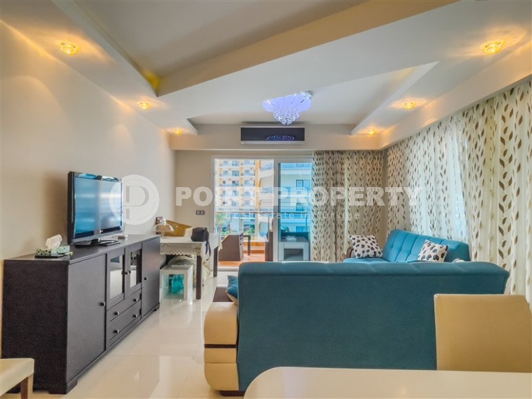Modern, comfortable apartment 3+1, on an area of 140 m2, in the center of Mahmutlar district-id-6012-photo-2