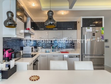 Modern, comfortable apartment 3+1, on an area of 140 m2, in the center of Mahmutlar district-id-6012-photo-3