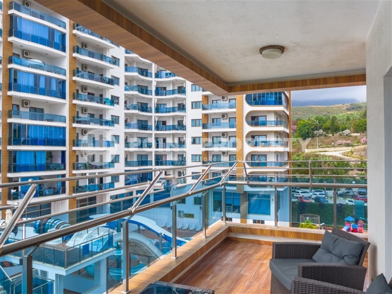 Modern, comfortable apartment 3+1, on an area of 140 m2, in the center of Mahmutlar district-id-6012-photo-13