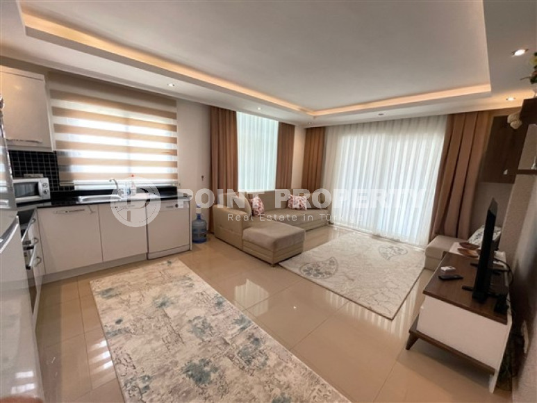 Просторная квартира с отличной локацией. Апартаменты 1+1, 70м2 в районе Кестель. До моря 300м.-id-1474-фото-3