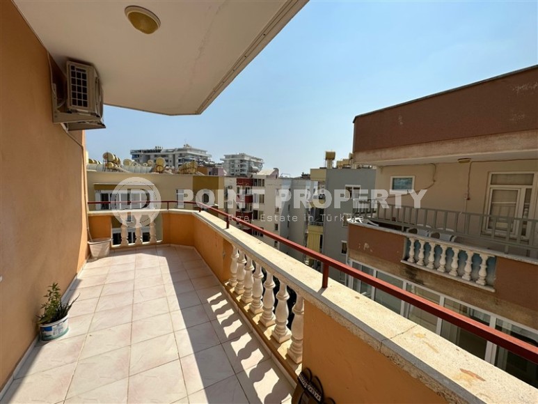 Просторная квартира 2+1, на площади 130 м2, в спокойном, благоустроенном районе Аланьи - Тосмур-id-6027-фото-9