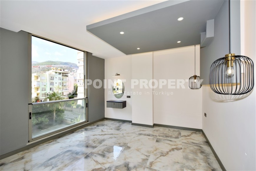 New apartment with high quality finishing, 150 meters from the luxurious Cleopatra Beach, in the center of Alanya-id-6034-photo-7