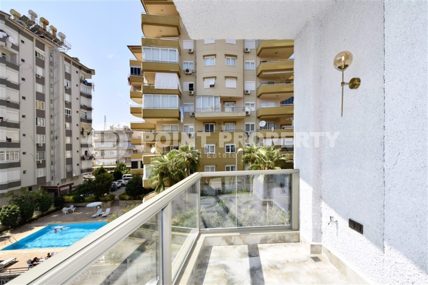 New apartment with high quality finishing, 150 meters from the luxurious Cleopatra Beach, in the center of Alanya-id-6034-photo-15