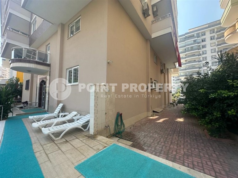 Small apartment with mountain views, 150 meters from the sea, in the center of Mahmutlar-id-6039-photo-11