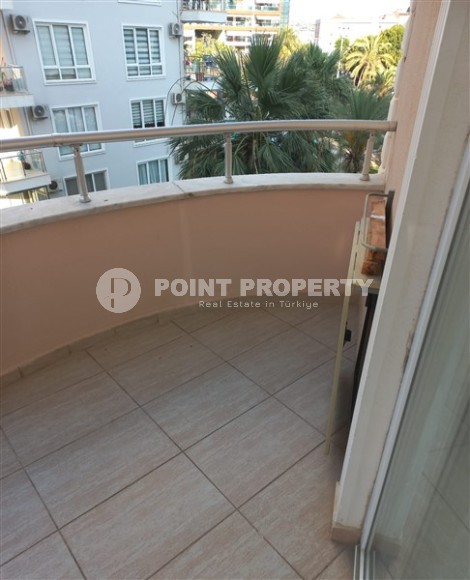 Spacious 2+1 apartment, on an area of 100 m2, 700 meters from the beach and promenade-id-6041-photo-6
