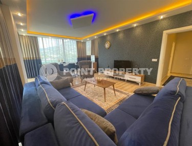 Comfortable furnished apartment 2+1, on an area of 120 m2, in the center of the popular area of Alanya - Mahmutlar-id-6046-photo-3