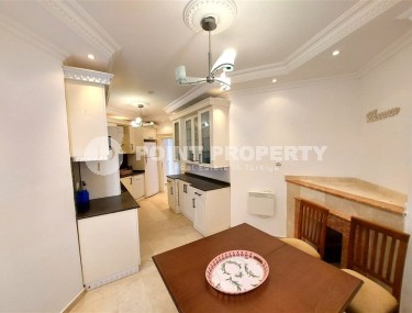 Comfortable furnished apartment 3+1, on an area of 120 m2, in the center of the popular area of Alanya - Mahmutlar-id-6055-photo-5