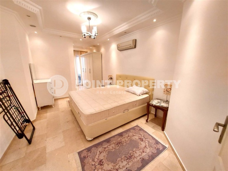 Comfortable furnished apartment 3+1, on an area of 120 m2, in the center of the popular area of Alanya - Mahmutlar-id-6055-photo-7