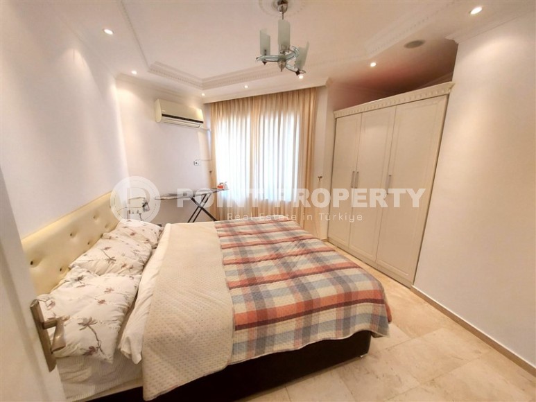 Comfortable furnished apartment 3+1, on an area of 120 m2, in the center of the popular area of Alanya - Mahmutlar-id-6055-photo-8