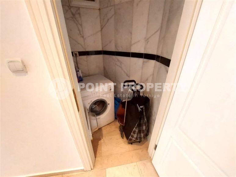 Comfortable furnished apartment 3+1, on an area of 120 m2, in the center of the popular area of Alanya - Mahmutlar-id-6055-photo-10