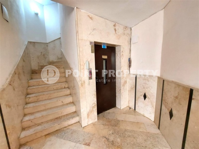 Comfortable furnished apartment 3+1, on an area of 120 m2, in the center of the popular area of Alanya - Mahmutlar-id-6055-photo-14