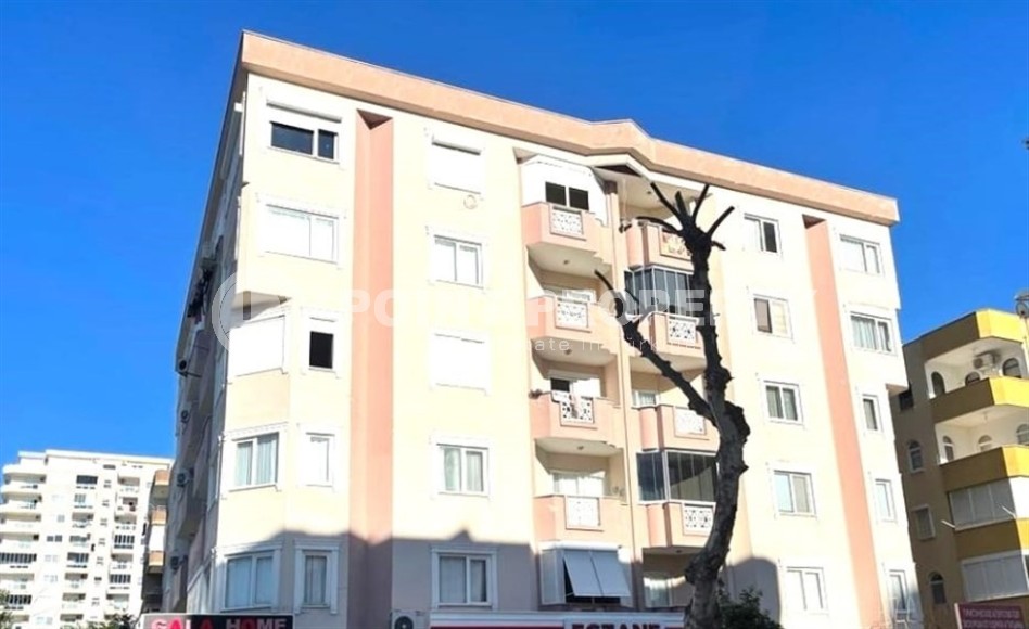 Comfortable furnished apartment 3+1, on an area of 120 m2, in the center of the popular area of Alanya - Mahmutlar-id-6055-photo-15