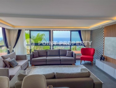 Трехэтажная вилла с видом на Средиземное море и крепость Алании.-id-5403-фото-1