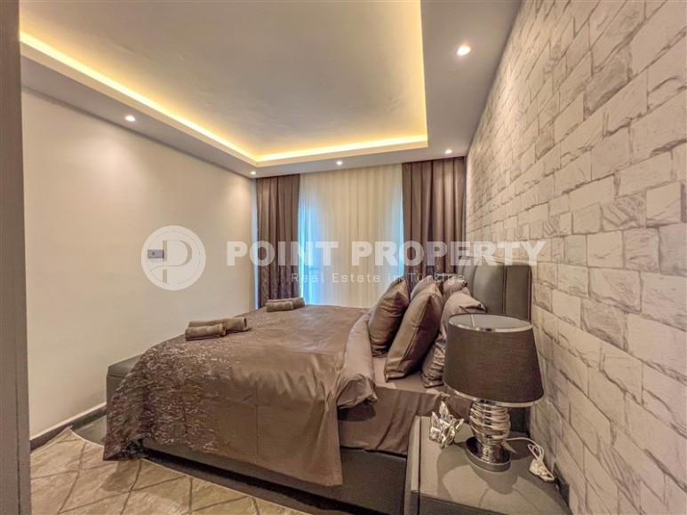 Трехэтажная вилла с видом на Средиземное море и крепость Алании.-id-5403-фото-8