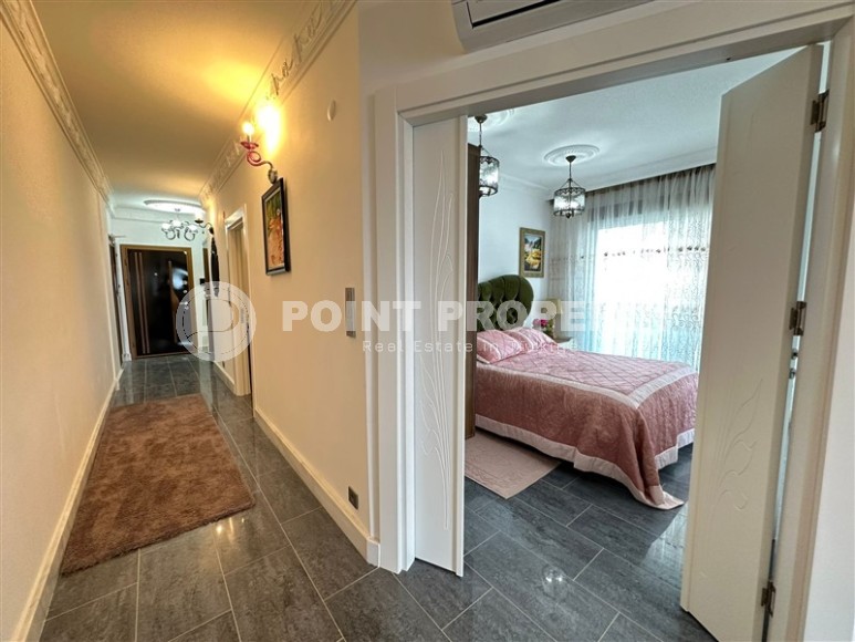 Panoramic apartment with luxurious sea views, in the center of the popular area of Alanya - Mahmutlar-id-6059-photo-9