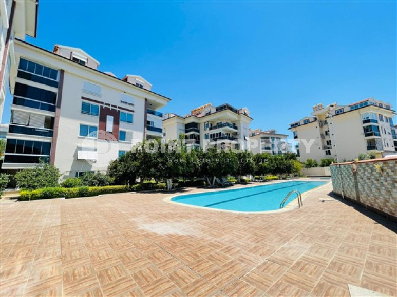 Spacious apartment in Oba area. Furniture and appliances are priced. 140 sq.m.-id-1477-photo-2