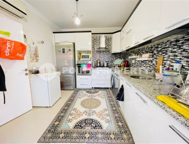 Spacious apartment in Oba area. Furniture and appliances are priced. 140 sq.m.-id-1477-photo-5