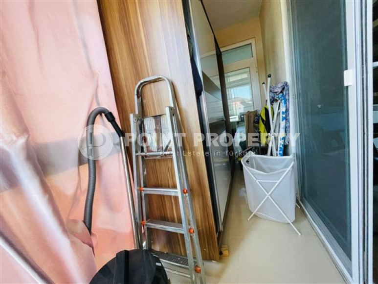 Spacious apartment in Oba area. Furniture and appliances are priced. 140 sq.m.-id-1477-photo-14