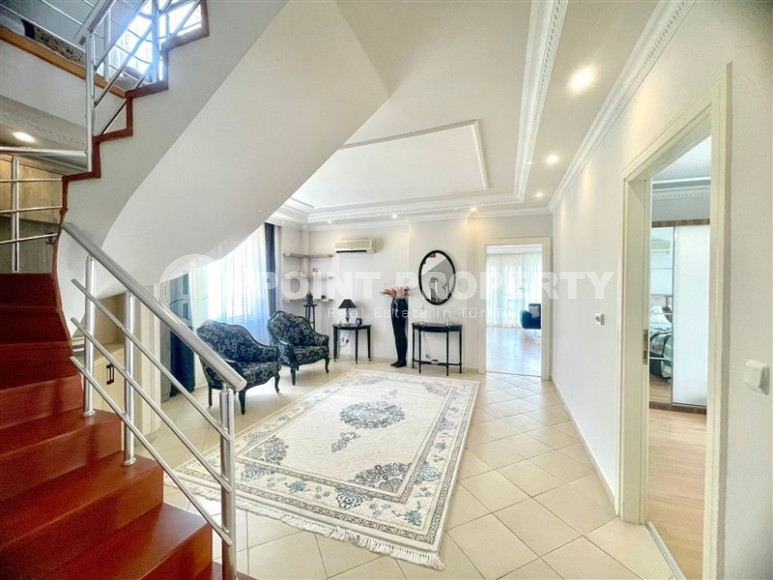 Modern two-level apartment 4+3, on an area of 250 m2, two kilometers from the sea-id-6064-photo-6