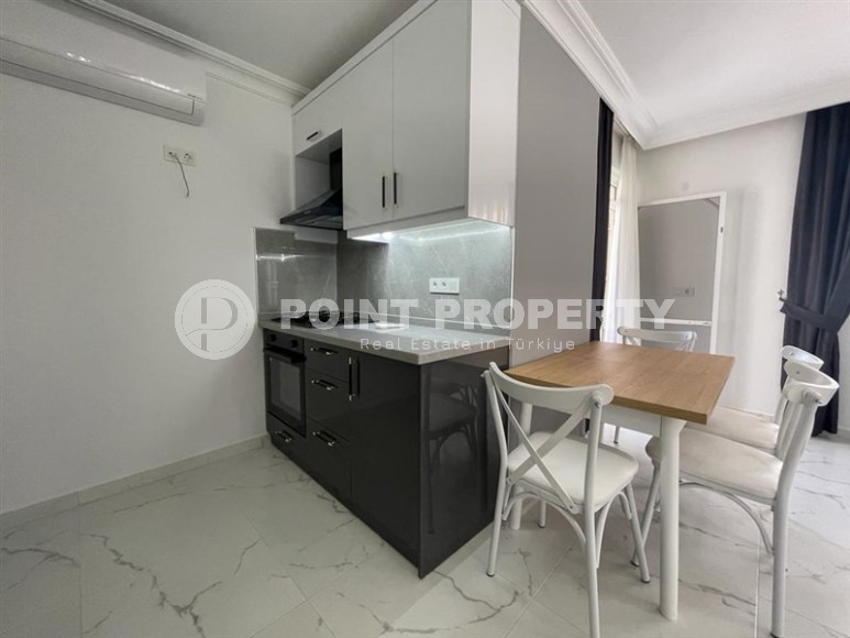 Квартира с хорошим ремонтом, новой мебелью и бытовой техникой, в 300 метрах от моря-id-6065-фото-4