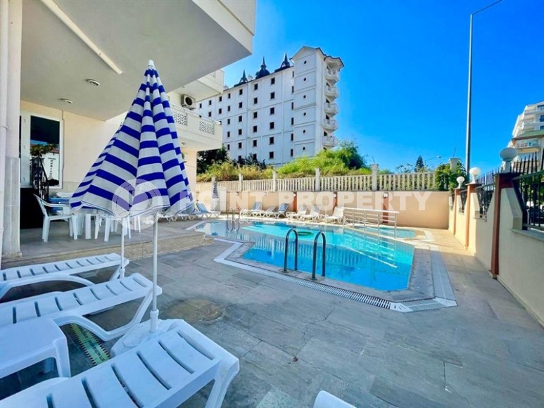 Квартира с хорошим ремонтом, новой мебелью и бытовой техникой, в 300 метрах от моря-id-6065-фото-12