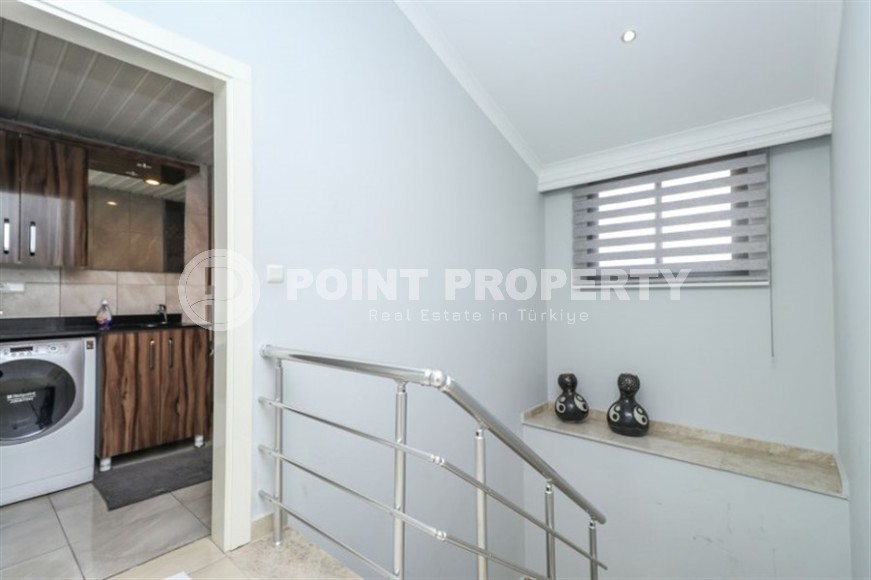 Панорамная двухуровневая квартира с роскошным видом на горы, в 300 метрах от знаменитого пляжа Клеопатры-id-6066-фото-7