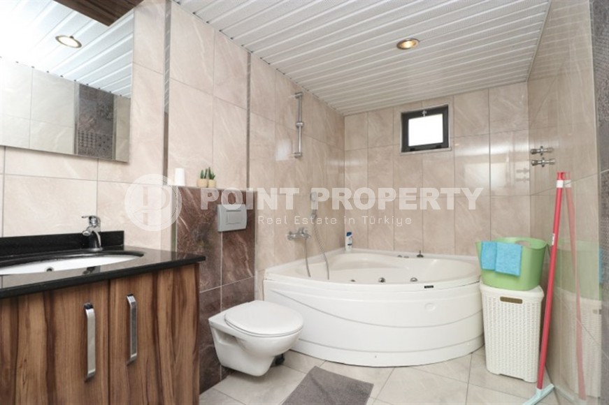 Панорамная двухуровневая квартира с роскошным видом на горы, в 300 метрах от знаменитого пляжа Клеопатры-id-6066-фото-8