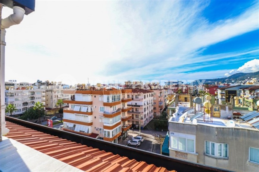 Панорамная двухуровневая квартира с роскошным видом на горы, в 300 метрах от знаменитого пляжа Клеопатры-id-6066-фото-13