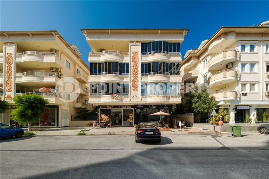 Modern apartment with spacious glazed balconies, five minutes walk from the center of Alanya-id-6071-photo-20