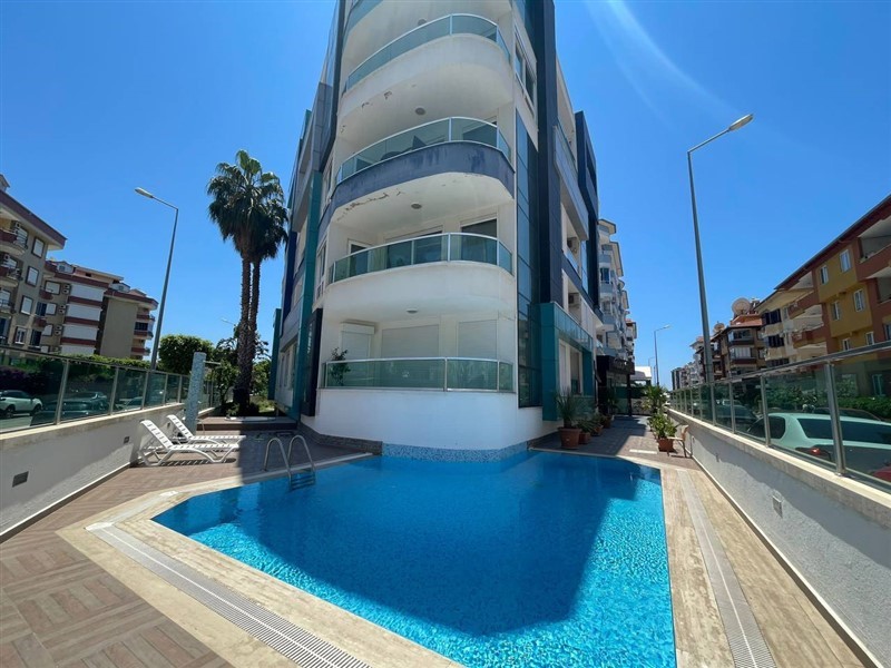 Квартира с современным дизайном и светлым, приятным интерьером, на 1-м этаже, в 250 метрах от моря-id-6072-фото-18