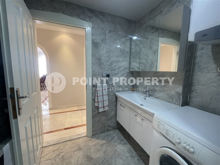 Spacious 2+1 apartment, on an area of 125 m2, in the center of a picturesque, cozy area of Alanya - Oba-id-6073-photo-10