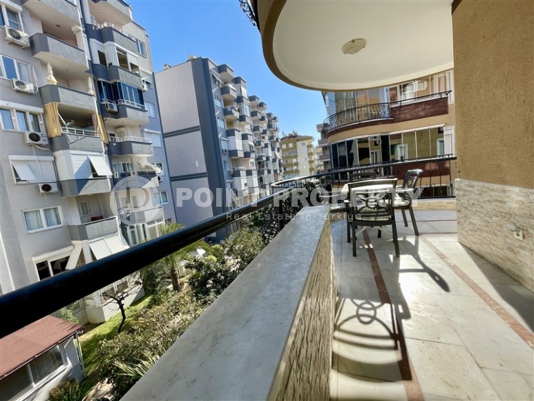 Spacious 2+1 apartment, on an area of 125 m2, in the center of a picturesque, cozy area of Alanya - Oba-id-6073-photo-17